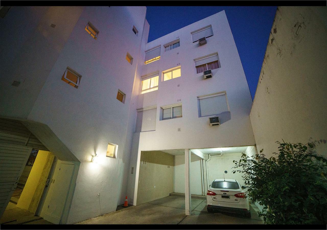 Bahía Blanca Martinique Apartamentos المظهر الخارجي الصورة